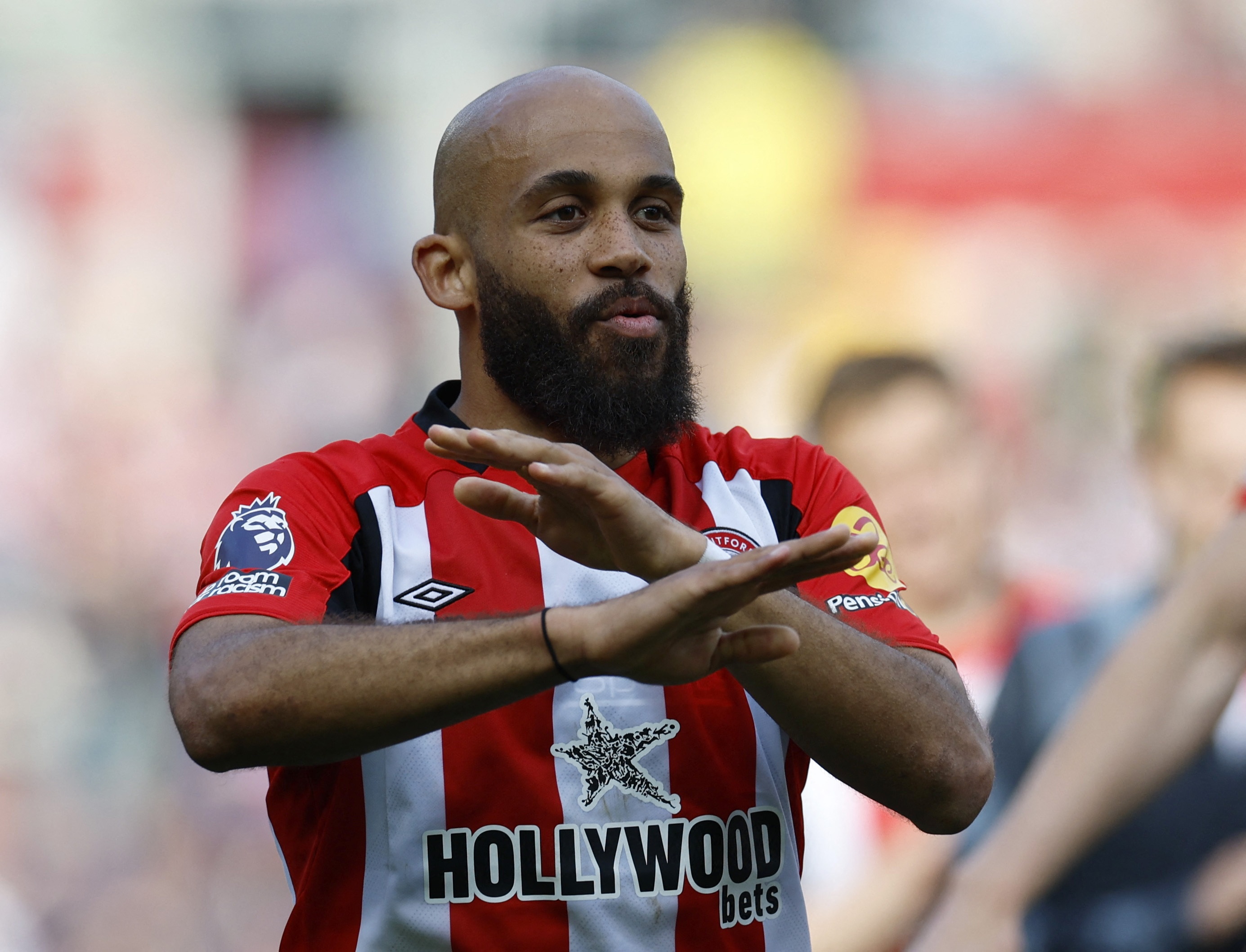 罗马诺：姆贝莫没有改变他的计划，球员专注于曼联